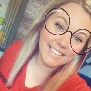 Meet your Posher, Emily jadea